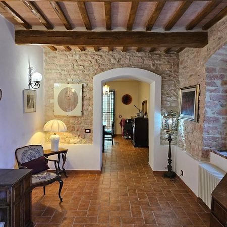 La Rosa Dei Venti - Country House Fossato di Vico Exteriér fotografie